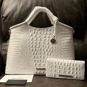 NWT Brahmin Elaine and Ady set in Sugar Melbourne! Smoke free. Stunning set.